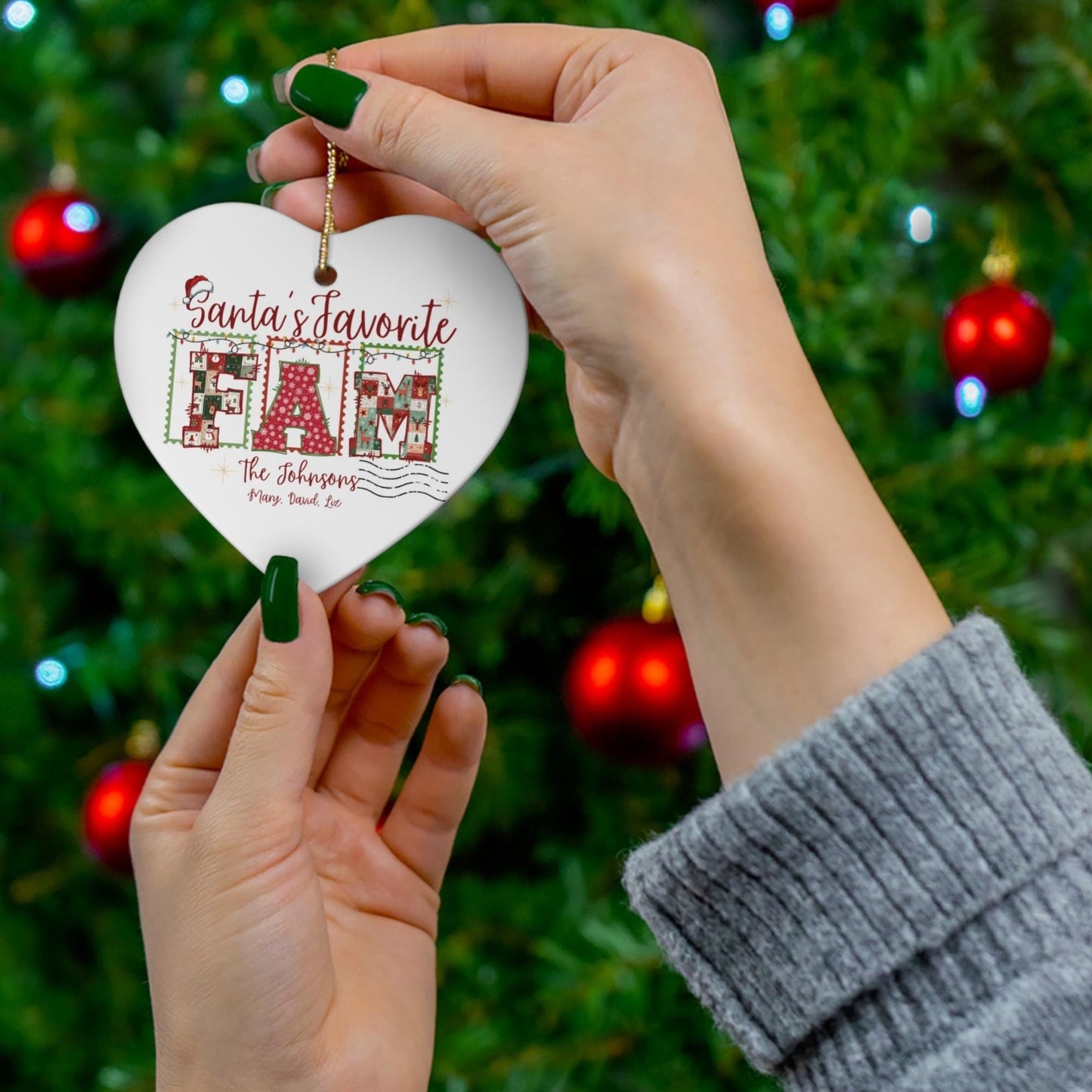Personalized Santa's Favorite Family Ornament: Holiday Keepsake