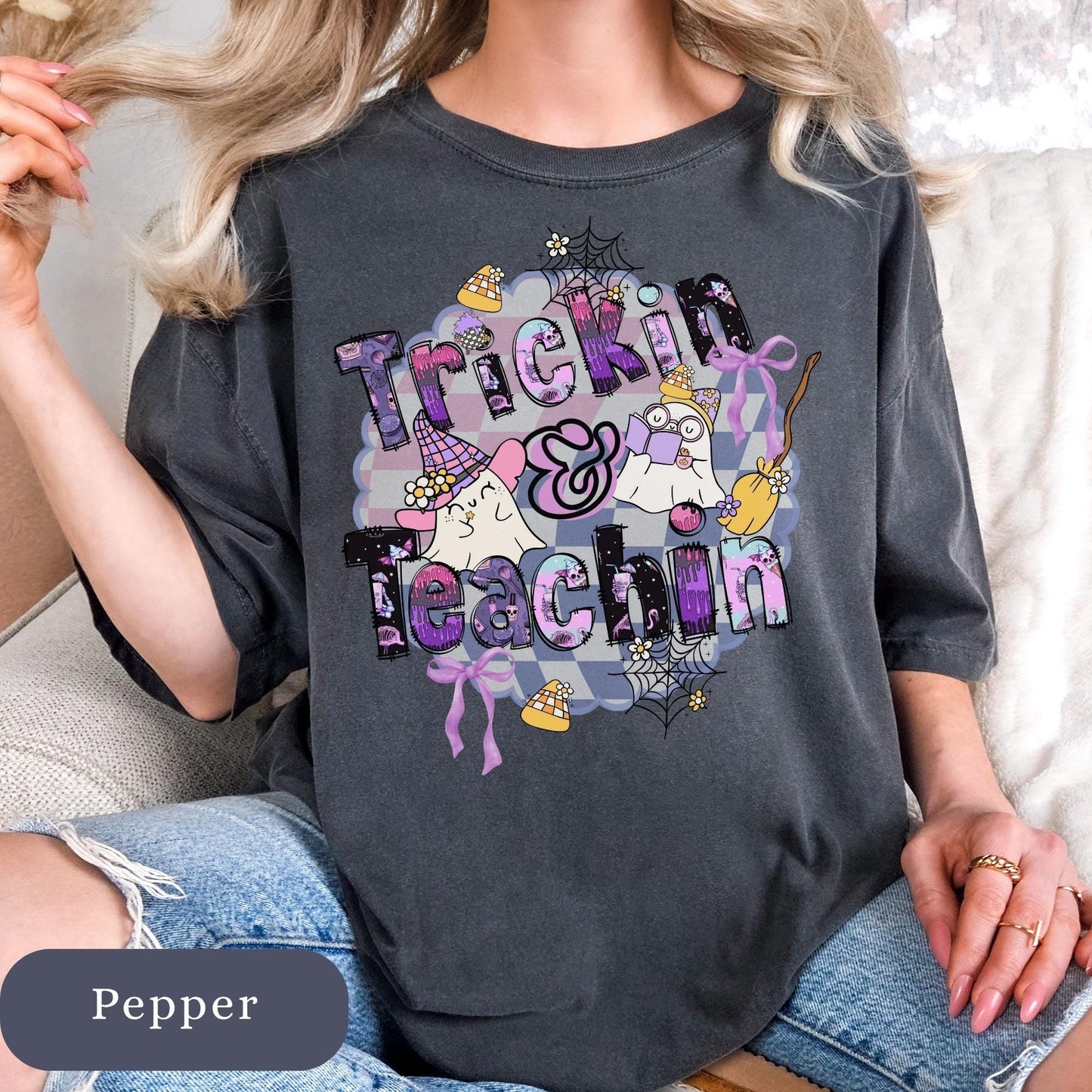 Spooky Ghost Teacher T-Shirt: Halloween Autumn Coquette Tee